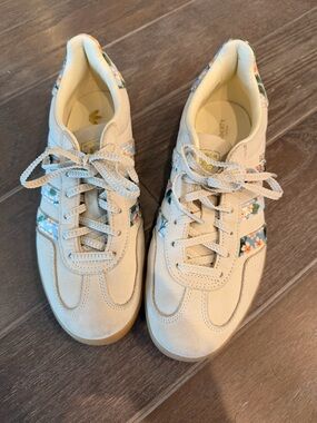 adidas x Liberty London Cream Leather Sneaker with floral Pattern